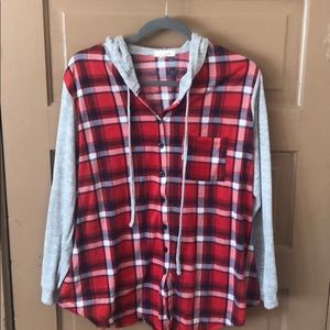 🦄3 for $25 bundle🦄 Button up shirt with hoodie